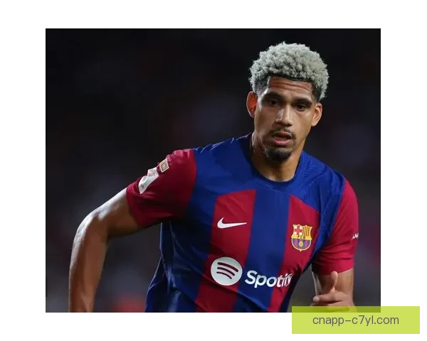 巴萨客战赫罗纳阿劳霍有望首发