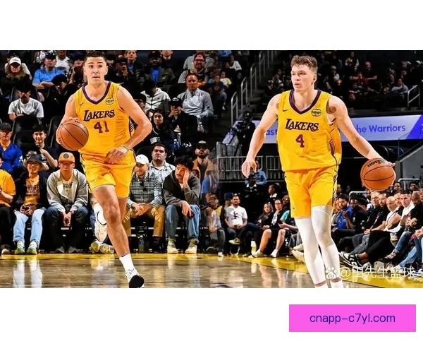 湖人险胜快船三喜一忧显端倪之